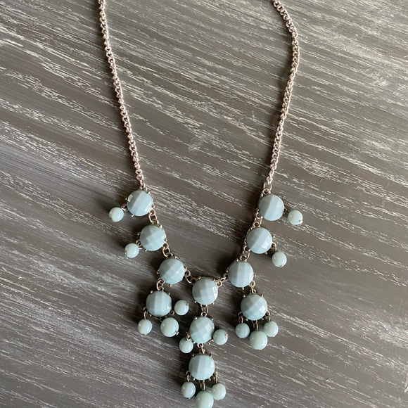 BUNDLE of statement necklaces - Picture 7 of 13